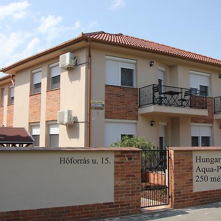 Imola és Andrea Apartmanház 2 Hajduszoboszlo Exterior foto