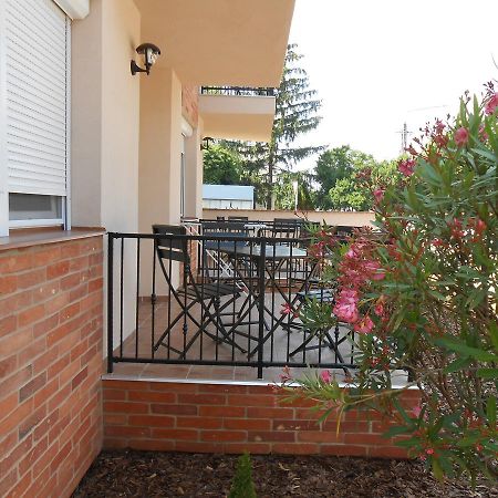 Imola és Andrea Apartmanház 2 Hajduszoboszlo Exterior foto