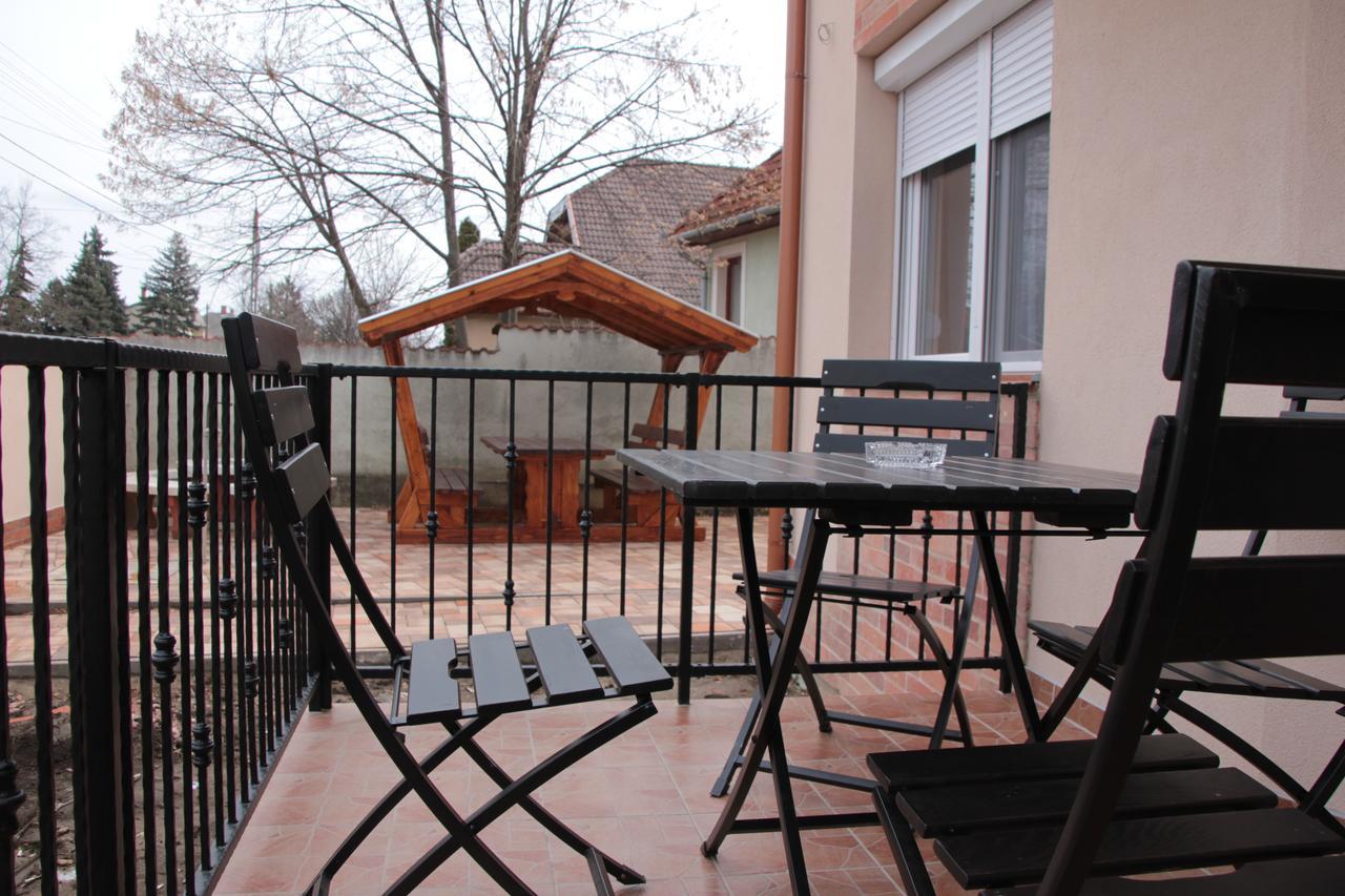 Imola és Andrea Apartmanház 2 Hajduszoboszlo Exterior foto