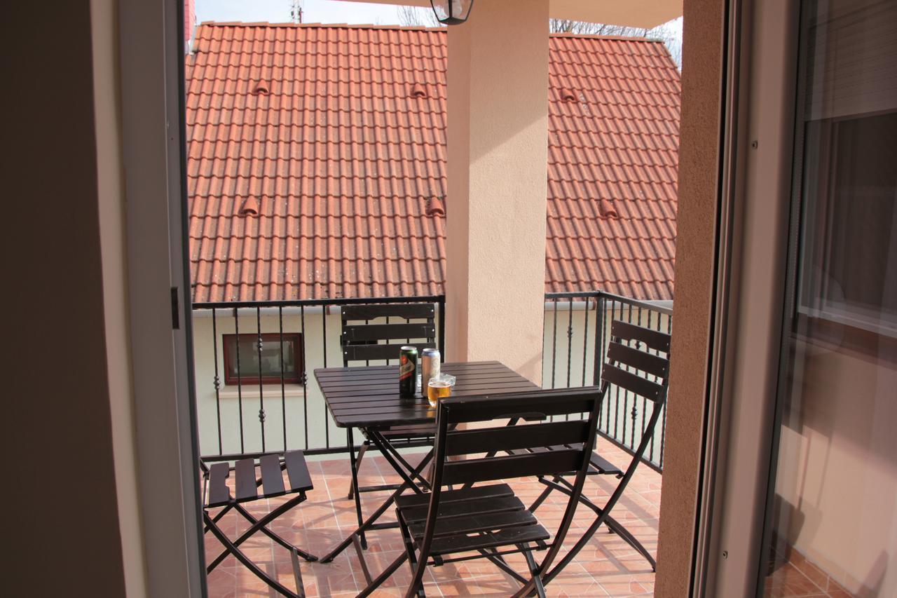 Imola és Andrea Apartmanház 2 Hajduszoboszlo Exterior foto