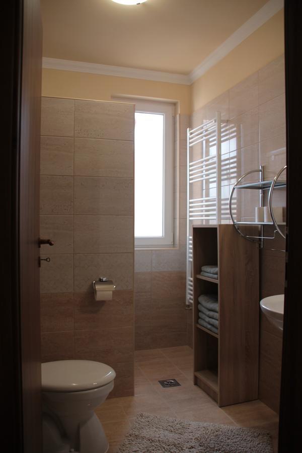 Imola és Andrea Apartmanház 2 Hajduszoboszlo Exterior foto