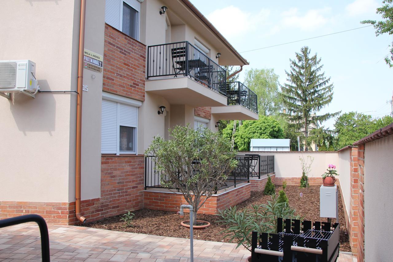 Imola és Andrea Apartmanház 2 Hajduszoboszlo Exterior foto